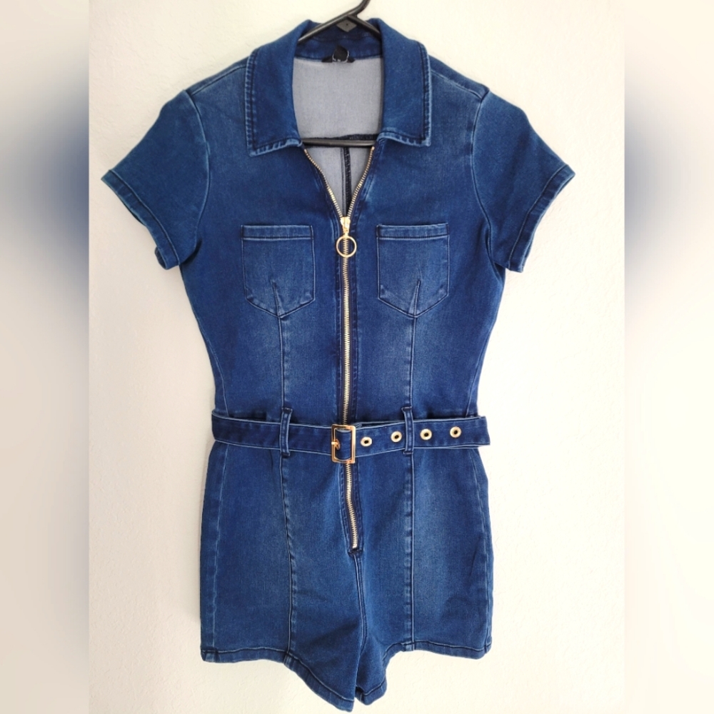 GBG Los Angeles, Medium Denim Romper/Playsuit